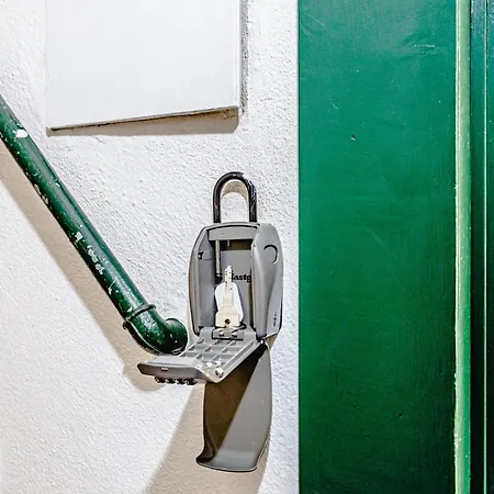 Visitlisbon4fun: Alfama Ii ליסבון